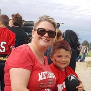 Meet your Posher, Becci